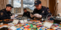 В Петербурге раскрыли крупнейший центр телефонных мошенников за год - Peterburg2.Ru