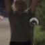 Подростки в панике звонили в полицию: незнакомец поднял руки и не отставал ни на шаг - КТВ-ЛУЧ