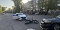 В Абакане автоледи сбила 16-летнего бесправника на питбайке с юной пассажиркой - ИА Хакасия