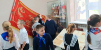 Ольшанские школьники отметили Международный день музея - DeltaCelina.Ru