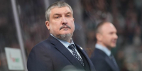 Гатиятулин, Разин и Козлов претендуют на звание лучшего тренера сезона в КХЛ - Реальное время