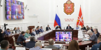В Киреевске убрали территорию дома после замены трубы отопления после обращения к Миляеву - ТК Первый Тульский
