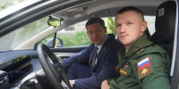 Ковальчук вручил автомобиль герою СВО с орденом Мужества - БрянскToday.Ru