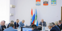 «Построили, открыли, а потом уже нет должного контроля». Вячеслав Федорищев провёл оперативное совещание регионального правительства в Октябрьске - ТК ТОЛЬЯТТИ 24