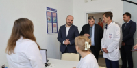Вячеслав Федорищев посетил первый в Самарской области Центр медицины здорового долголетия - КТВ-ЛУЧ
