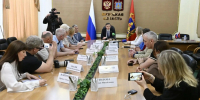 Егор Ковальчук провел первый брифинг для СМИ в должности врио губернатора Брянской области - РИА Стрела