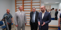 Вячеслав Федорищев поставил задачу открыть центры медицины здорового долголетия в крупных медучреждениях Самарской области - Самарская Газета