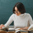 confident young female teacher54561fb48160d3b1c3d0fe6fbd76da69 - Институт развития образования