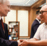 Путин встретился с китайским инженером, которого видел еще ребенком - M24.Ru