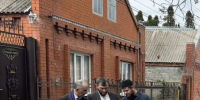 Партийный десант Единой России в Карабулаке побывал на общественных территориях, которые благоустроят по нацпроекту - Администрация МО г. Карабулак