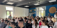 В Сергиевом Посаде сотрудница полиции провела профилактические беседы со школьниками - Администрация Сергиево-Посадского района