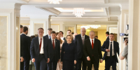 Олег Мельниченко презентовал Валентине Матвиенко достижения Пензенской области на выставке в Совете Федерации - Правительство
