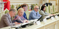 От «Я» к «Мы»: в Законодательном Собрании Санкт-Петербурга обсудили механизмы защиты материнства и детства - Законодательное собрание