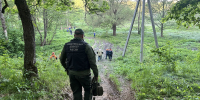 В Тульской области в рамках расследования уголовного дела по факту безвестного исчезновения малолетней девочки на месте происшествия работает следственно-оперативная группа - Следственный комитет