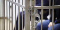 Мужчину, который в пьяном состоянии убил своего друга ножом, приговорил к восьми годам - Pln-Pskov.Ru