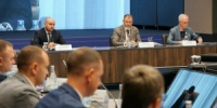 Вячеслав Федорищев провел совместное заседание комиссии Госсовета по направлению «Промышленность» и II Всероссийского конгресса региональных фондов развития промышленности в рамках форума «Интеллектуальные робототехнические системы и комплексы». - НИА Самара