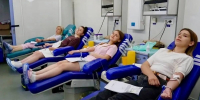 В Брянске мобильный комплекс Службы крови пополнил банк на 100 доз - БрянскToday.Ru