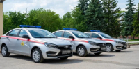 Владислав Шапша передал три новые машины управлению Росгвардии - Калужский перекрёсток