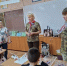 Школьники Октябрьского района подготовили броши ко Дню России для участников специальной военной операции - Администрация г. Барнаул