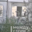 «Помогите, пожалуйста, меня просто убьют сейчас». Неадекватный мужчина устроил переполох во дворе в центре Нижнего Тагила (ВИДЕО) - Между Строк