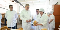 ЖИТЕЛИ РАЙОНА ПООБЩАЛИСЬ С ГЛАВОЙ РЕСПУБЛИКИ - Кармаскалинский район