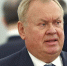 Глава ВТБ Костин вспомнил анекдот о деде, говоря об экономике РФ под санкциями - M24.Ru