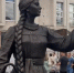 В сквере на улице Дзержинского открыли скульптуру «Куряночка» - РИА Курск
