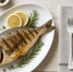 Медленный темп и аккуратные движения помогают раскрыть вкус рыбы и избежать неловких ситуаций за столом | Источник: GPT - 76.Ru