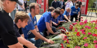Фото к материалу: В Ростове появился мемориал жертвам трагедии в Старобельске - DonDay.Ru