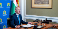 Владислав Шапша о социальной направленности областного бюджета: «В этом году финансирование всех ключевых программ мы сохранили» - Администрация города