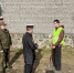 В Мурманске восемь новых граждан отправили в военкомат после проверки документов - Мурманский вестник