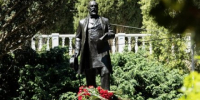 В Симеизе открыли памятник Сергею Мальцову - Вести Крым