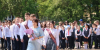 Для 263 выпускников Лениногорска прозвучит сегодня последний звонок - Лениногорские вести