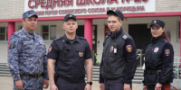 Росгвардейцы приняли участие в обеспечении безопасности последних звонков, прозвеневших в школах Архангельской области - Росгвардия