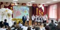 Выпускникам Спасского района  вручили знаки ГТО на последнем звонке - Газета Новая жизнь