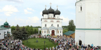 Спасатели отряда «Пересвет» сопроводят паломников в Великорецкое - Кировская правда