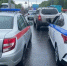 В Петербурге росгвардейцы пришли на помощь пострадавшей в ДТП девушке и укрыли ее от дождя и ветра - 47Channel.Ru