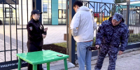 В Татарстане сотрудники Росгвардии выполнили задачу по участию в охране общественного порядка во время празднования Курбан-байрама - Росгвардия