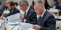 ​Михаил Евраев принял участие в окружном совещании по вопросам поддержки участников СВО - Правительство