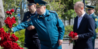 В Южно-Сахалинске отслужили литию по жертвам Нефтегорского землетрясения - News.Astv.Ru