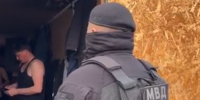 "А документы, граждане, надо носить с собой". Более 50 человек увезли из Новоселья в отделы полиции - 47 новостей