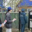 Партийцы и сотрудники МЧС рассказали жителям Белоярского, как защитить дома от пожаров - Единая Россия