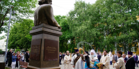 В Уфе открыли и освятили памятник хирургу и святителю Луке Крымскому - Уфимская Епархия