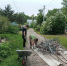 Пенсионерке помогли убрать старую теплицу в Фурманове - ГТРК