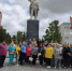 В рамках губернаторского проекта «К соседям в гости» члены семей участников специальной военной операции из Валуйского округа отправились в путешествие по Алексеевке. - Валуйский городской округ