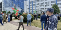 Начальник Управления Росгвардии принял участие в памятном мероприятии на Петровской набережной Астрахани - Росгвардия