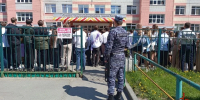 Сотрудники Росгвардии обеспечили правопорядок на Последних звонках - Росгвардия