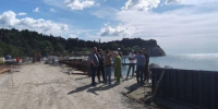 В Алуште проводят капремонт берегоукрепительных сооружений в районе санаториев «Утес» и «Карасан» - Вести Крым