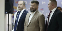 Илья Степанов поздравил Новомосковск с 96-летием - ИА Тульская пресса.Ru
