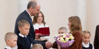 Медали ордена «Родительская слава» вручены шести уральским многодетным семьям - Уральский рабочий